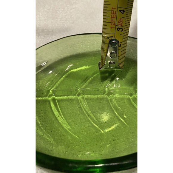 Set of 2 Vintage Colored Glass Leaf and Squash Shaped Snack Candy Trinket Dishes - Picture 6 of 10